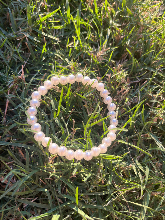 Pearl bracelet